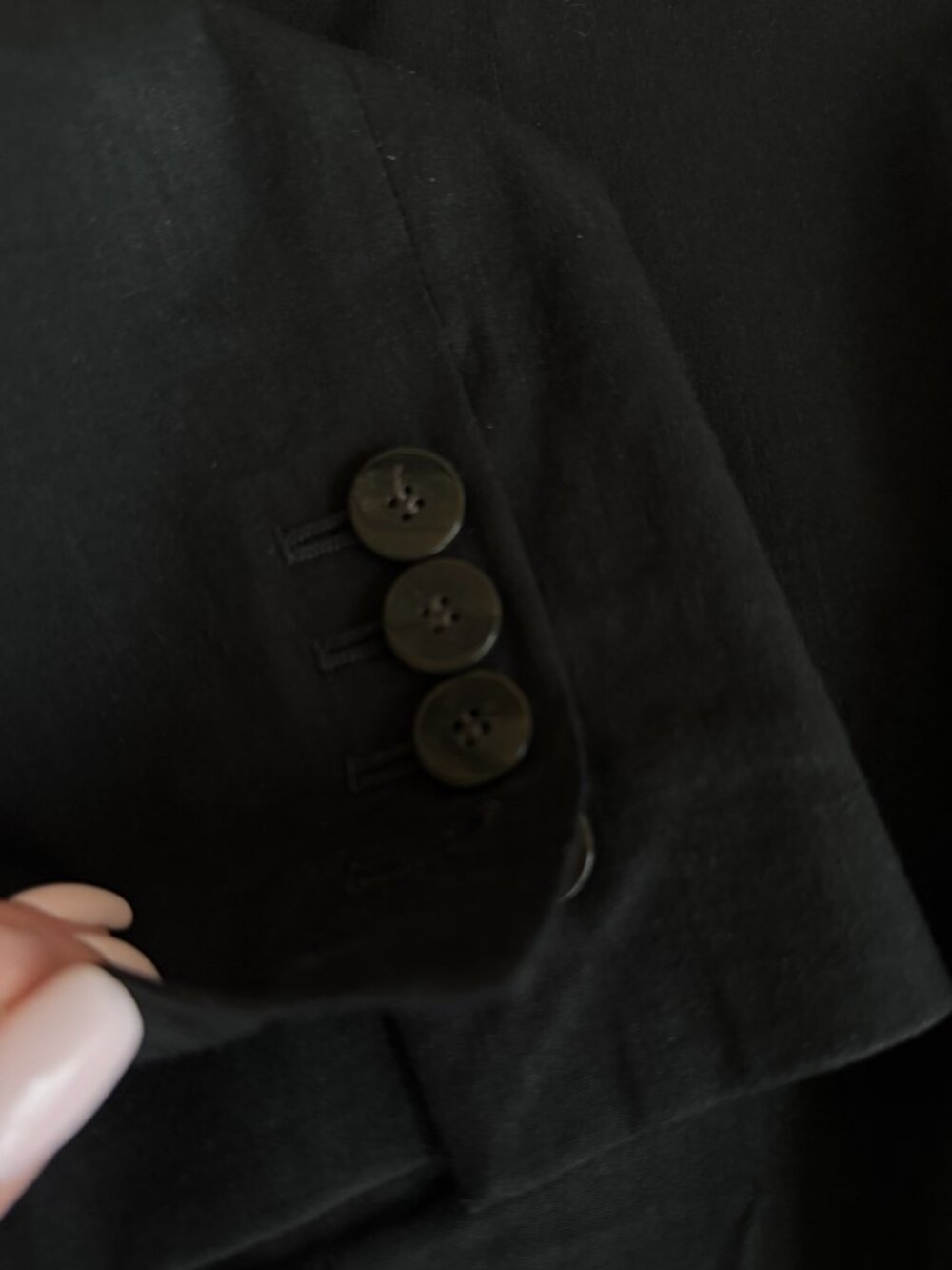 Theory unlined shrunken black linen blend blazer. Size 10. - Picture 5 of 11